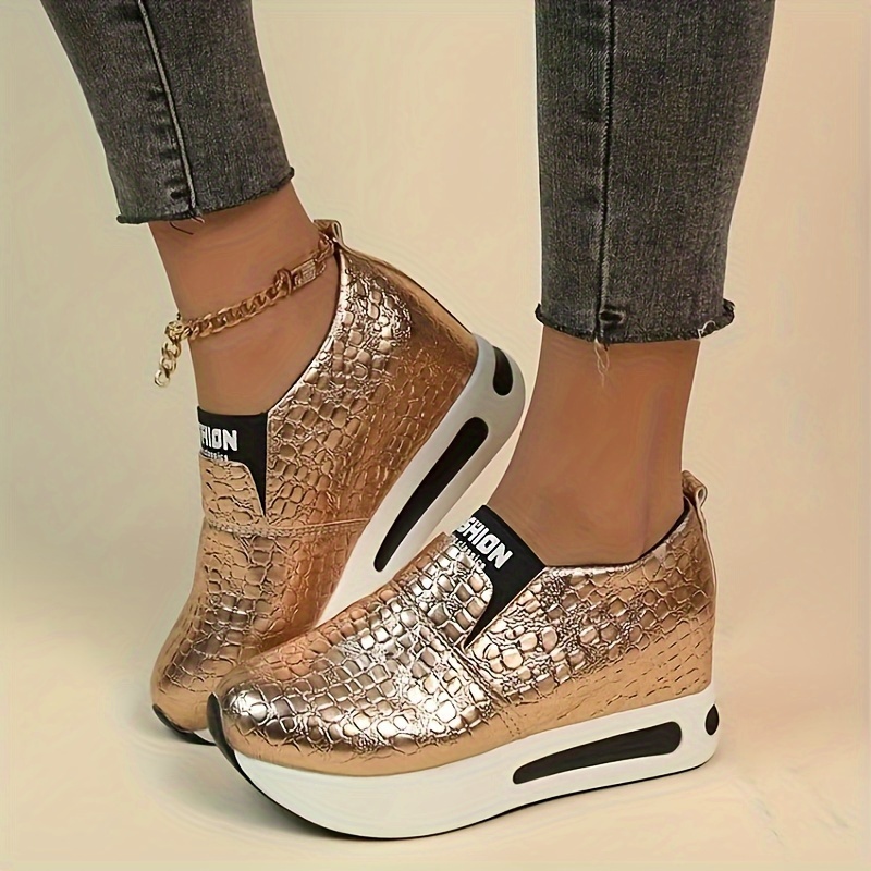 womens crocodile pattern platform sneakers fashion slip on outdoor shoes comfortable low top shoes details 4